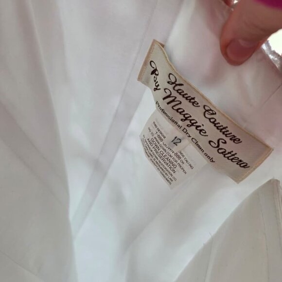 Haute Couture bridal gown size 12 - Picture 4 of 4